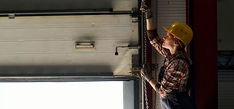 Addressing Common Garage Door Stoppage Issues in Snellville, GA